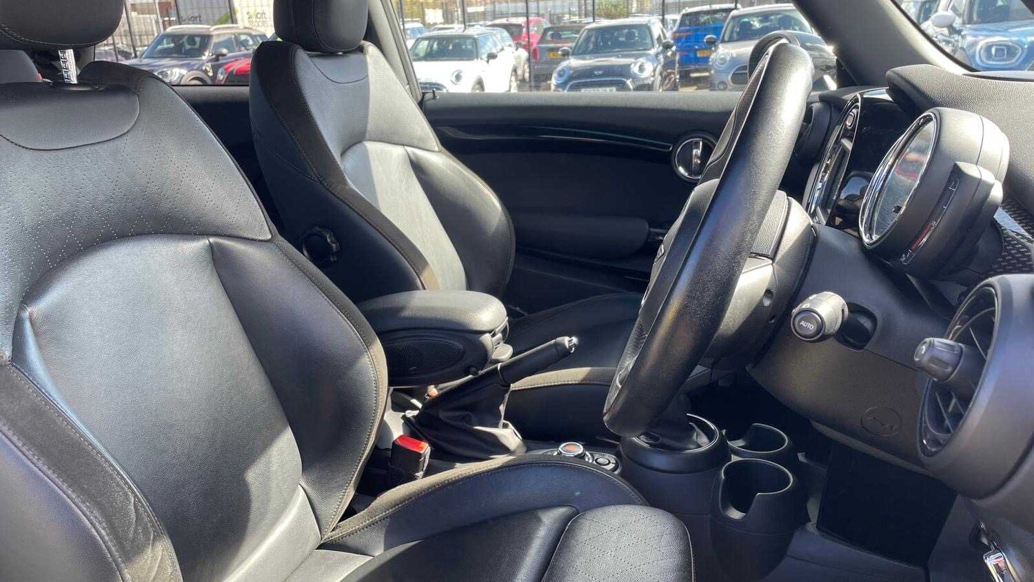 Used MINI Hatch 2019 for sale - 78037440: Photo 9