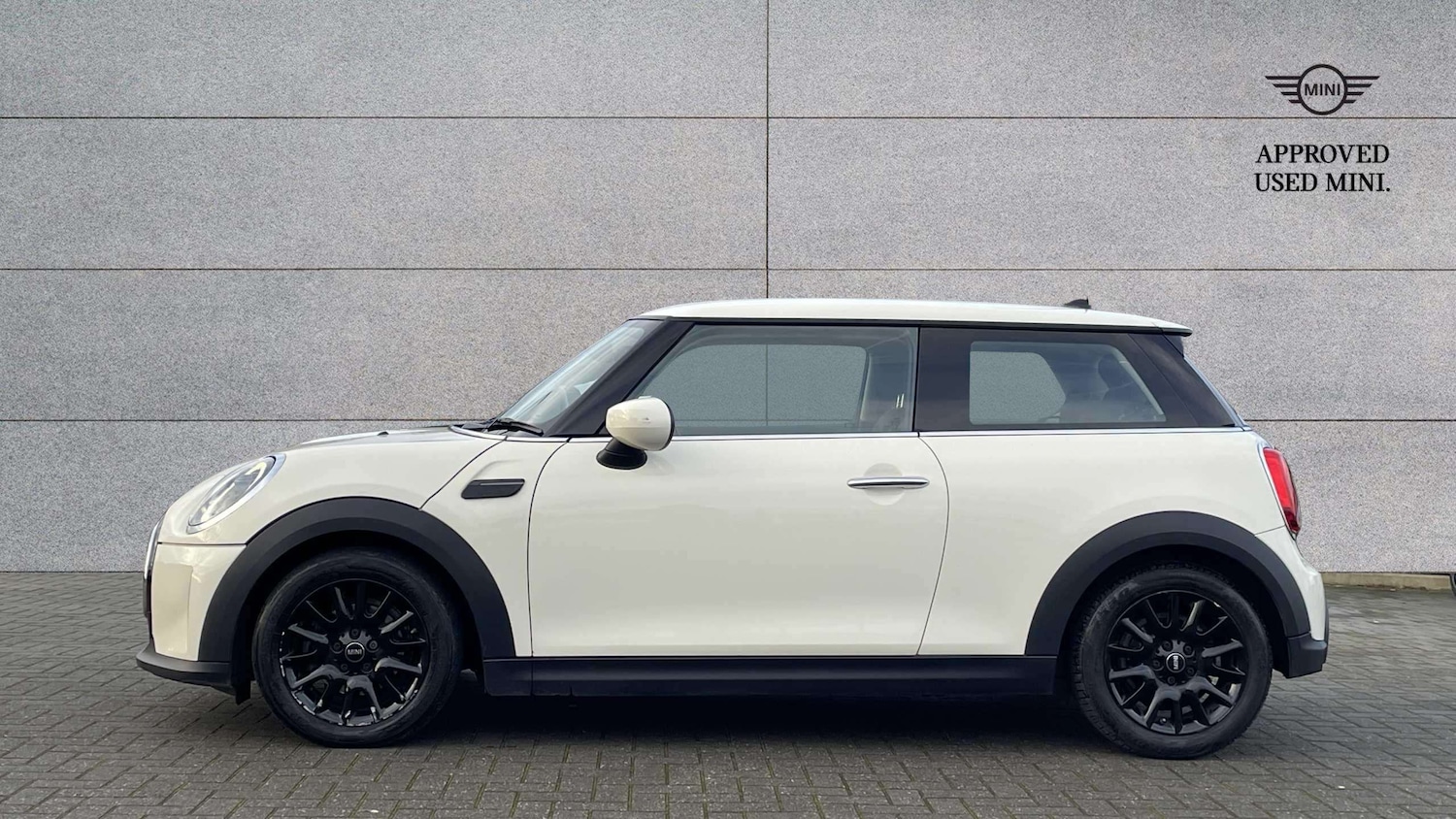 Used MINI Hatch 2022 for sale - 77206456: Photo 2