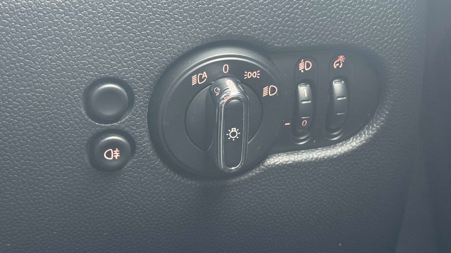 Used MINI Hatch 2022 for sale - 77698765: Photo 30