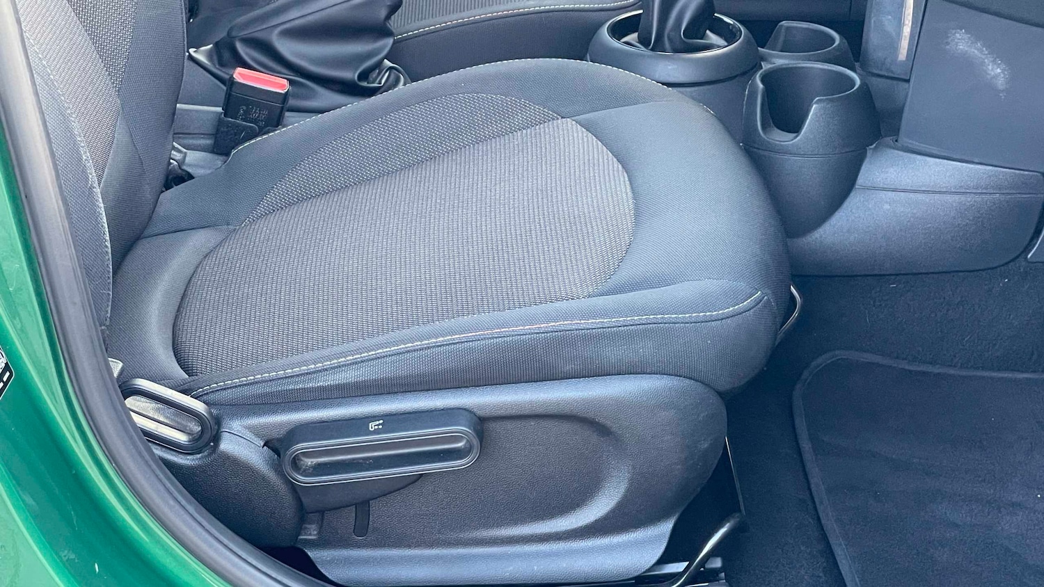 Used MINI Hatch 2020 for sale - 76390603: Photo 23