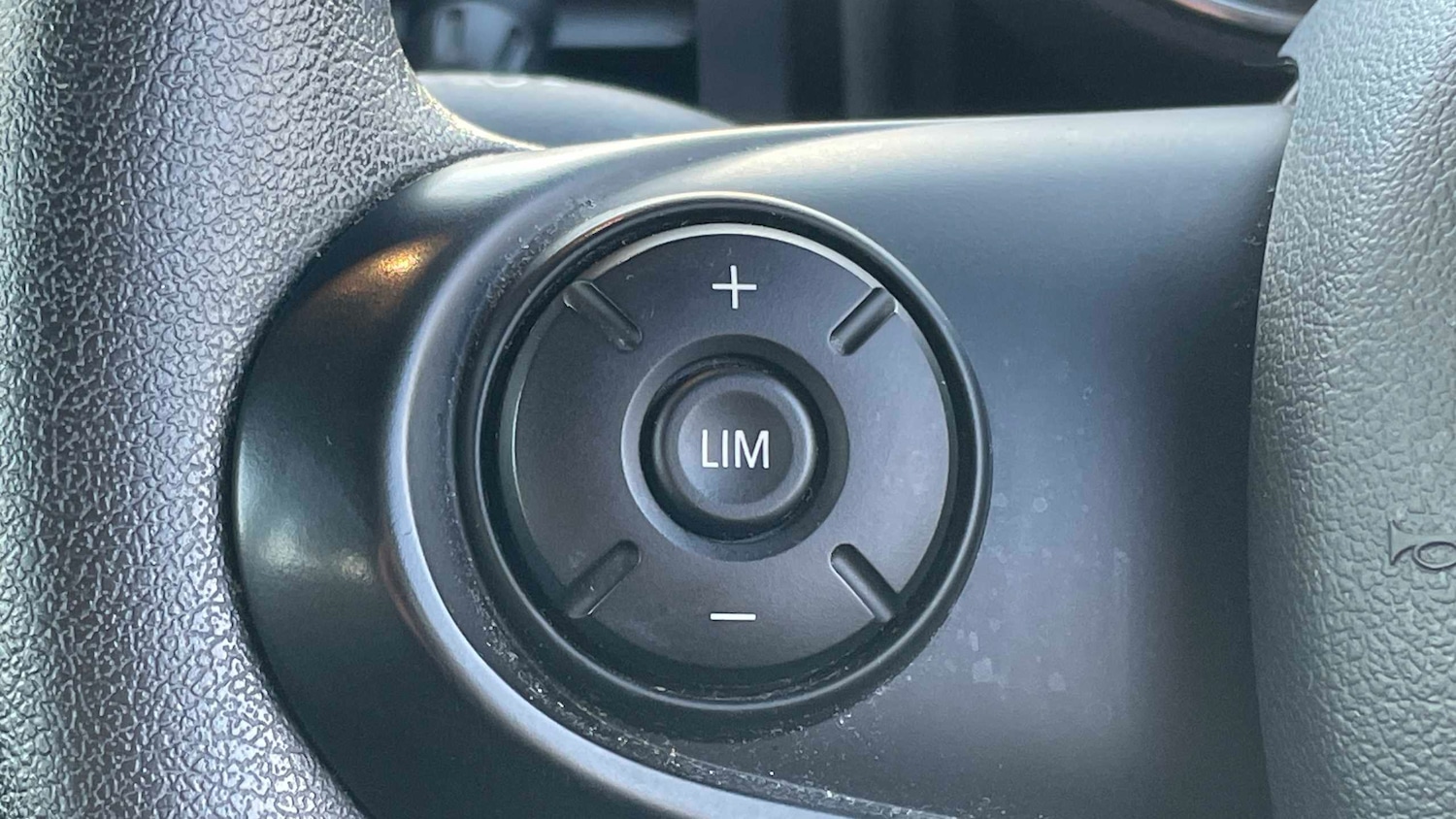 Used MINI Hatch 2020 for sale - 76390603: Photo 25