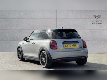 Used MINI Hatch 2022 for sale - 76191853: Photo 2