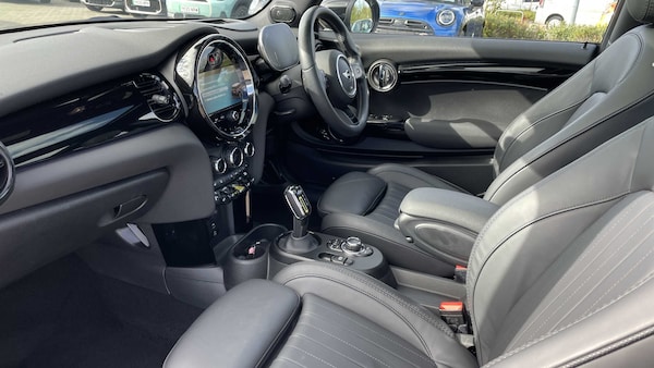 Used MINI Hatch 2022 for sale - 76191853: Photo 5