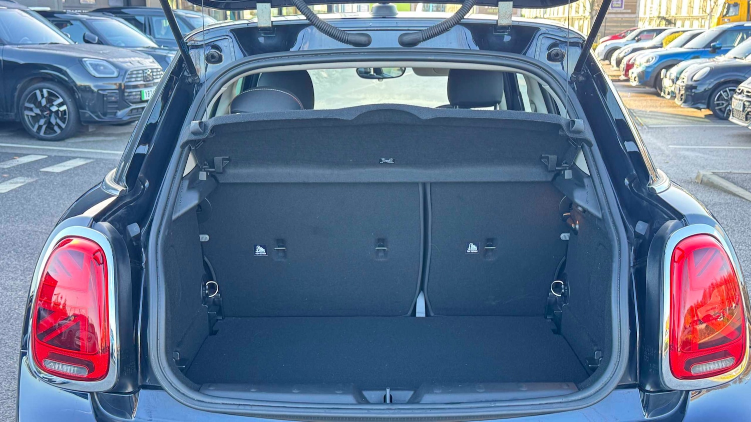 Used MINI Hatch 2022 for sale - 76789258: Photo 13