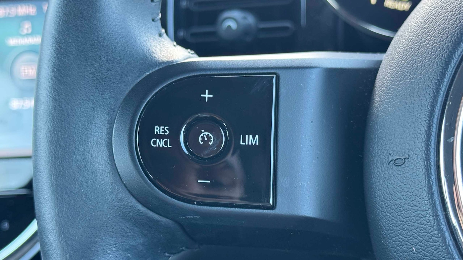 Used MINI Hatch 2022 for sale - 76789258: Photo 18