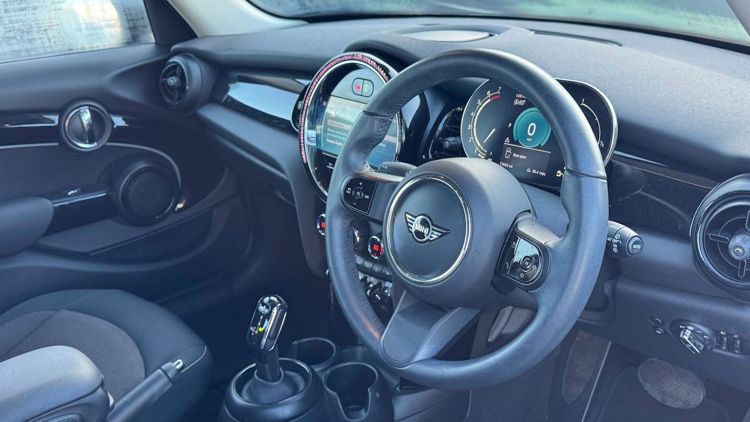 Used MINI Hatch 2022 for sale - 76789258: Photo 4