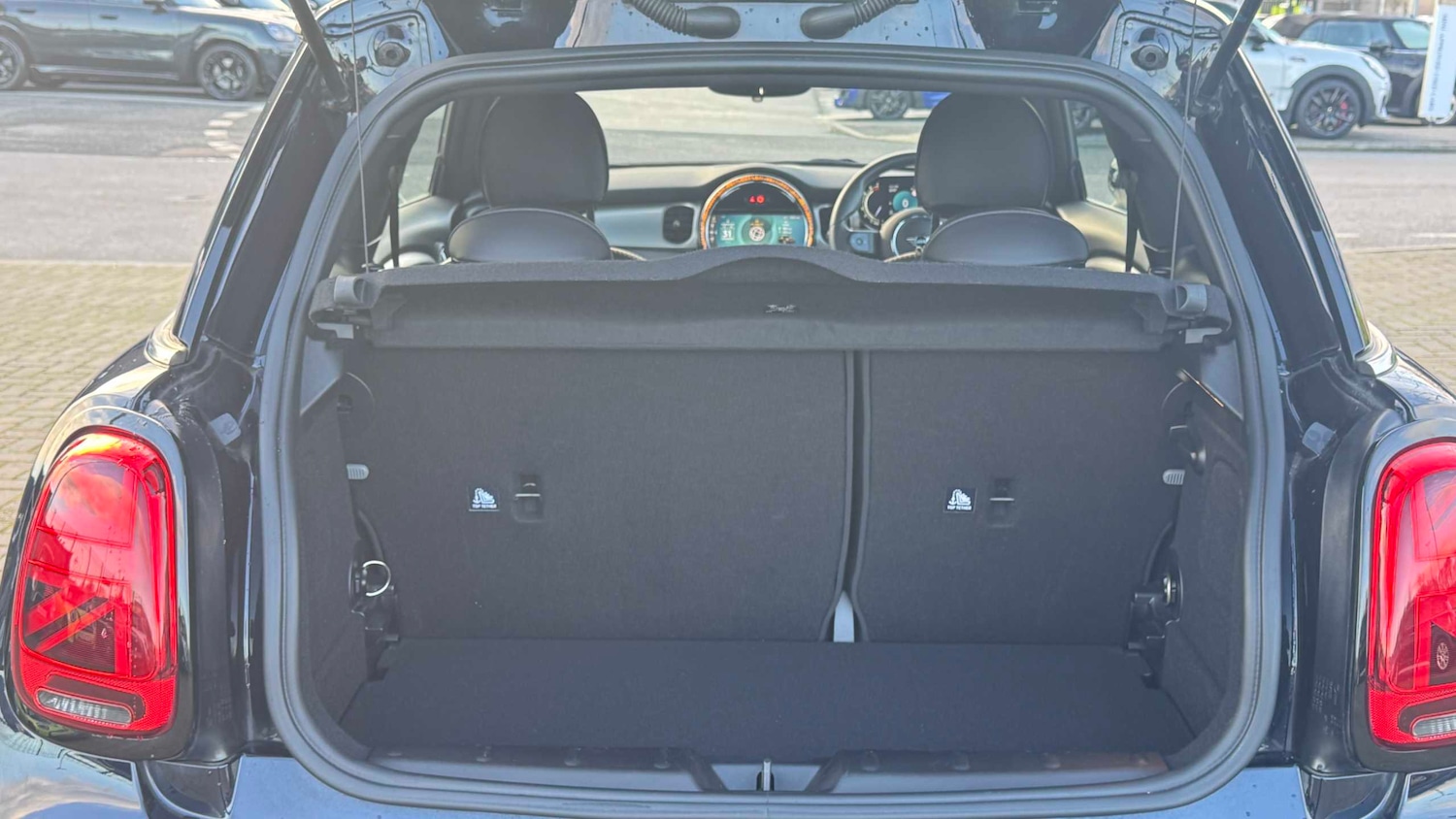 Used MINI Hatch 2023 for sale - 77083017: Photo 13