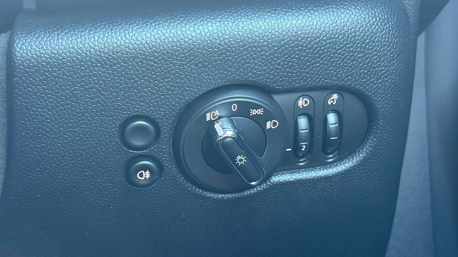 Used MINI Hatch 2023 for sale - 77083017: Photo 31