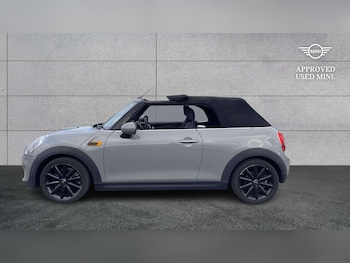 Used MINI Convertible 2017 for sale - 79051781: Photo
