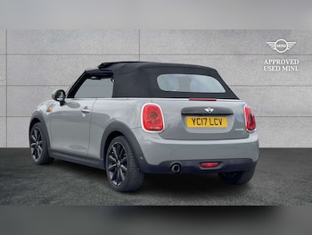 Used MINI Convertible 2017 for sale - 79051781: Photo