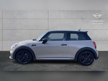 Used MINI Hatch 2023 for sale - 78744031: Photo