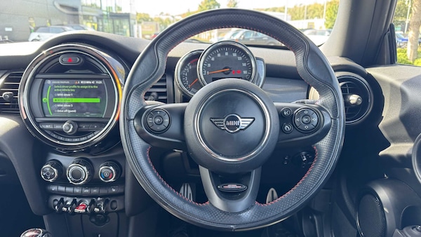 Used MINI Hatch 2018 for sale - 76218247: Photo 14