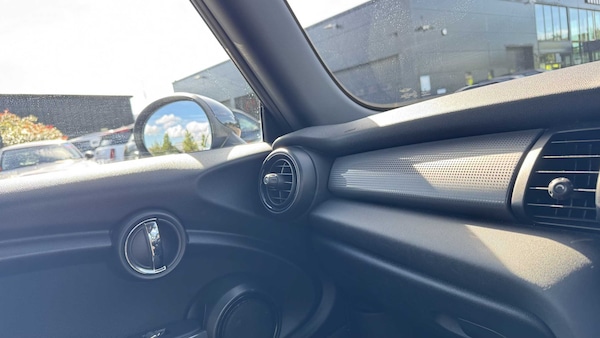 Used MINI Hatch 2018 for sale - 76218247: Photo 17