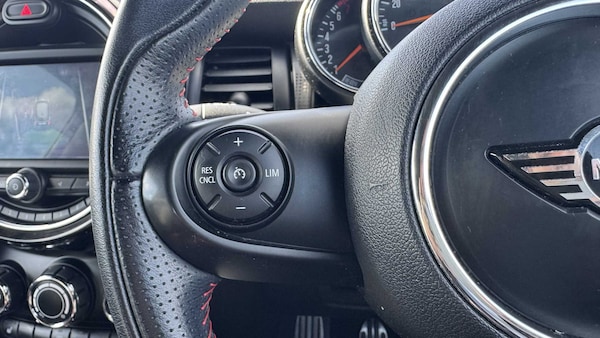Used MINI Hatch 2018 for sale - 76218247: Photo 28