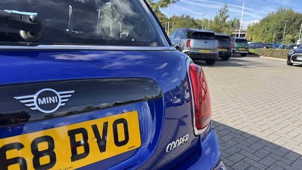 Used MINI Hatch 2018 for sale - 76218247: Photo 8