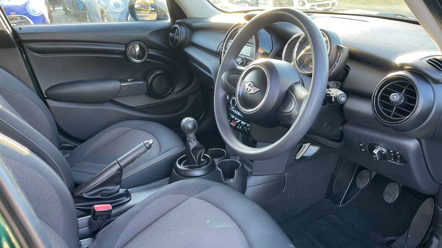 Used MINI Hatch 2017 for sale - 76804994: Photo 4