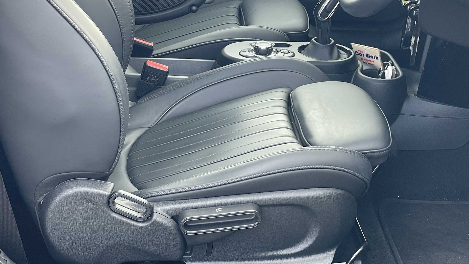 Used MINI Hatch 2022 for sale - 76373810: Photo 21
