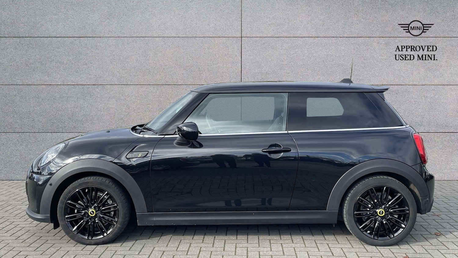Used MINI Hatch 2022 for sale - 76373810: Photo 3