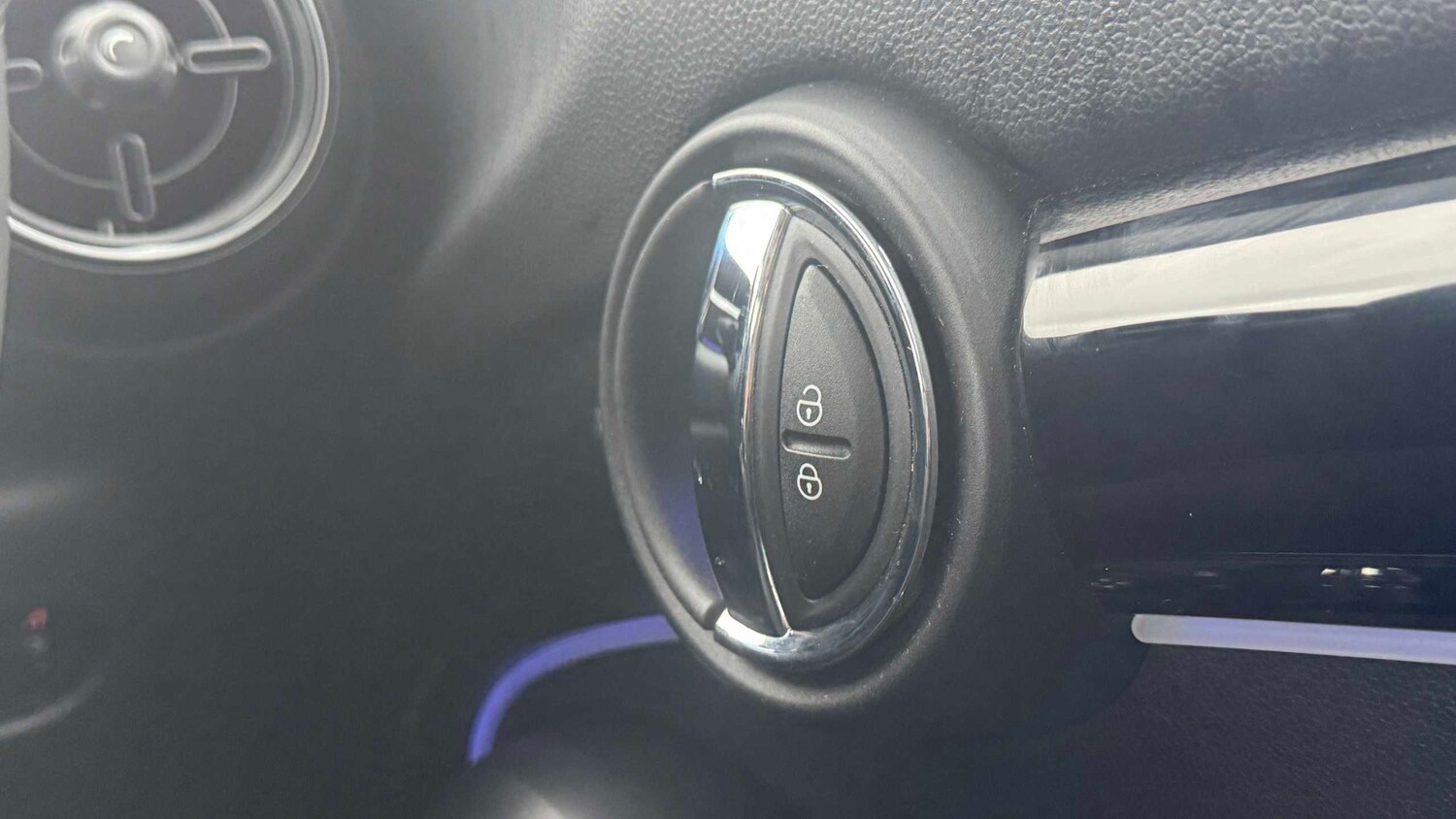 Used MINI Hatch 2023 for sale - 78187934: Photo 26