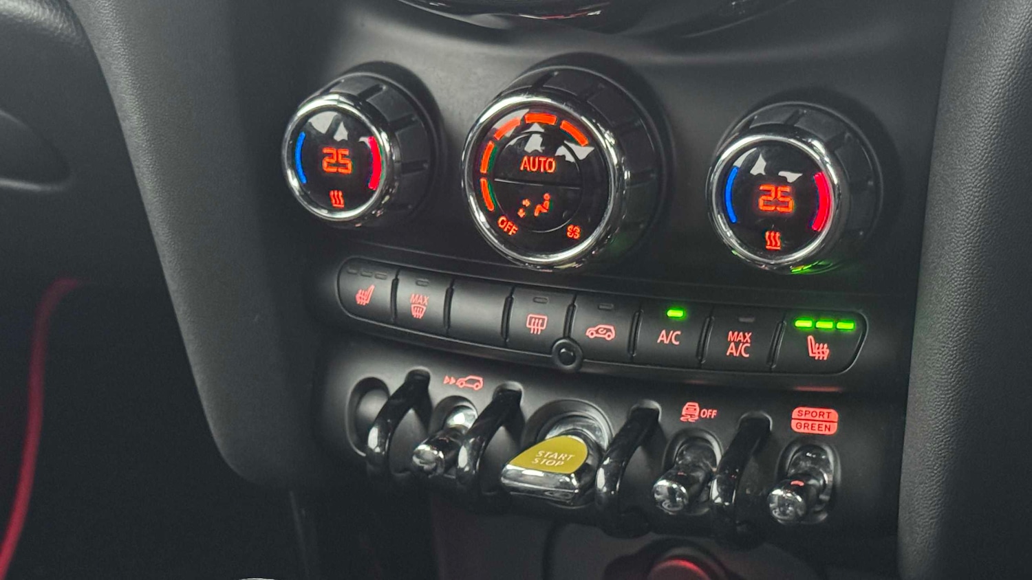 Used MINI Hatch 2021 for sale - 77348003: Photo 28