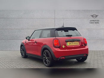 Used MINI Hatch 2021 for sale - 77348003: Photo