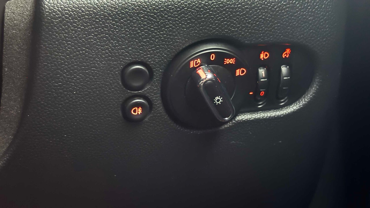 Used MINI Hatch 2021 for sale - 77348003: Photo 31