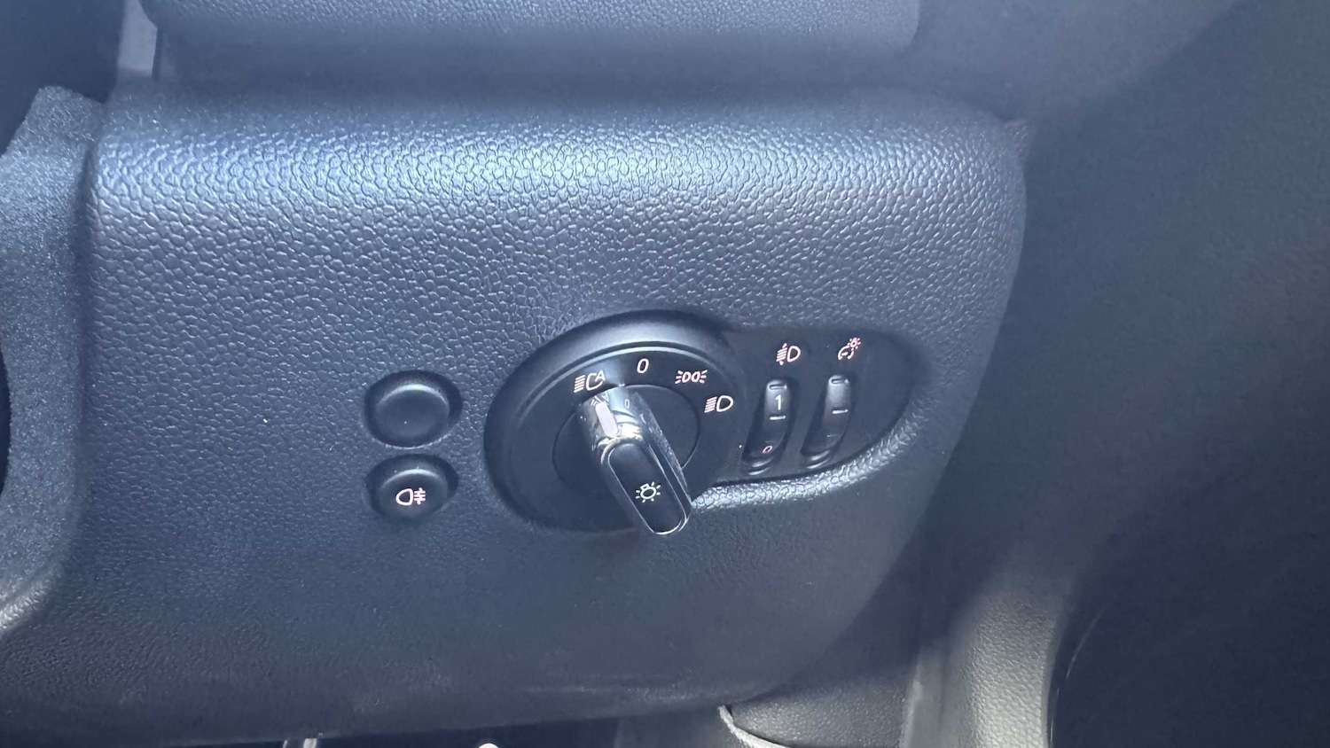Used MINI Hatch 2021 for sale - 75917992: Photo 34