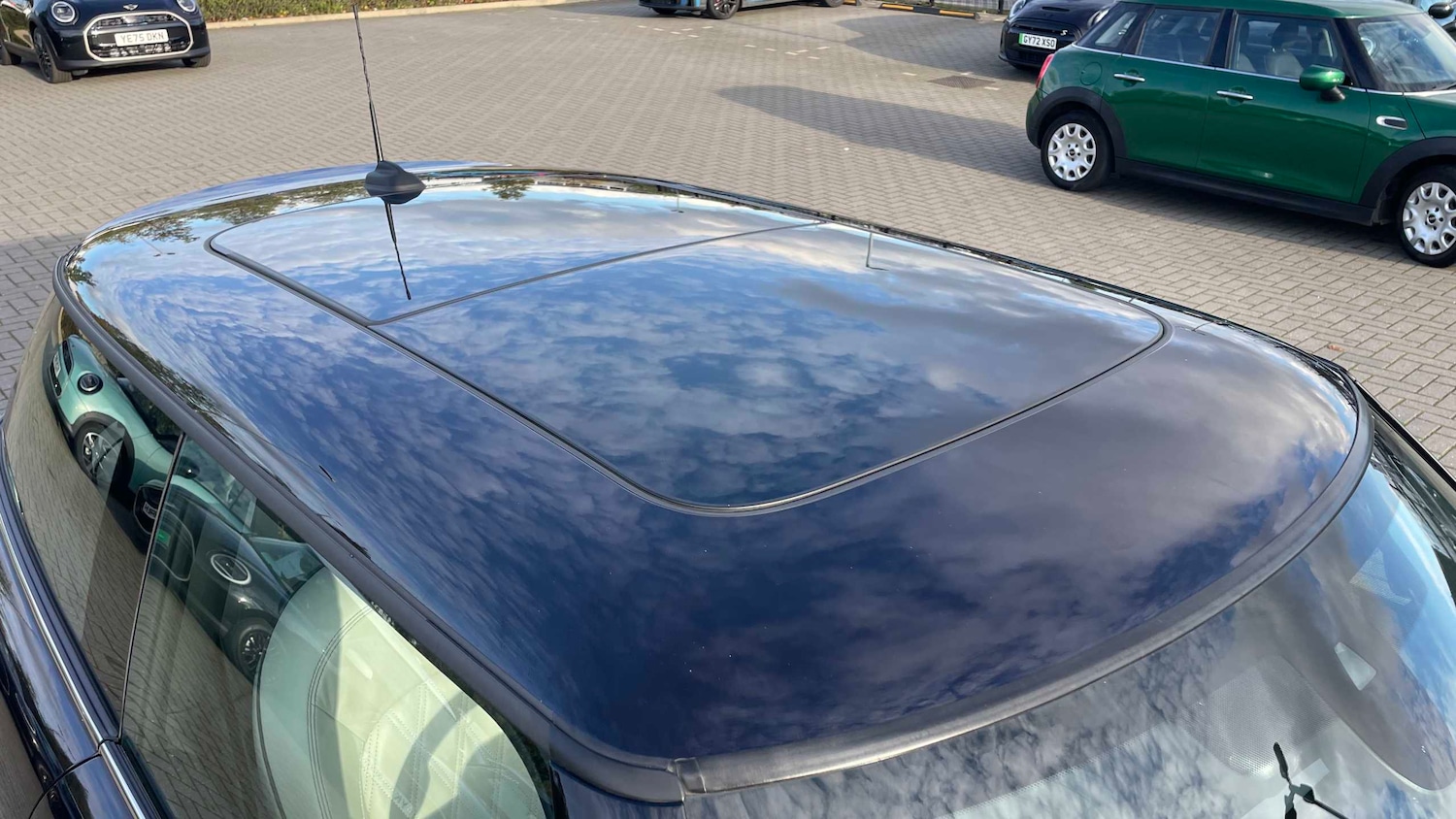 Used MINI Hatch 2022 for sale - 76401402: Photo 19