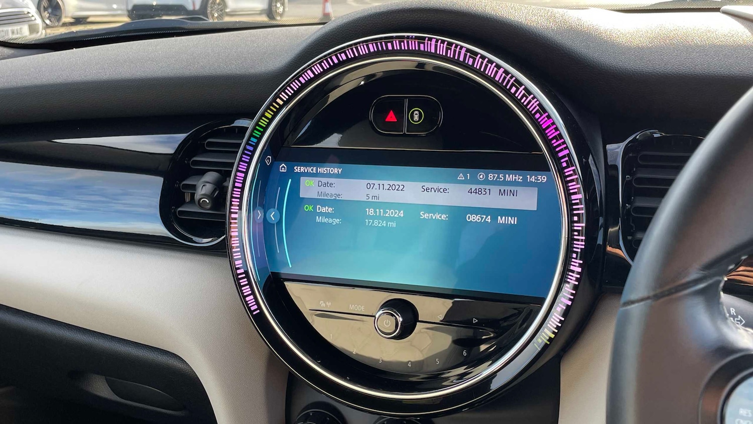 Used MINI Hatch 2022 for sale - 76401402: Photo 31
