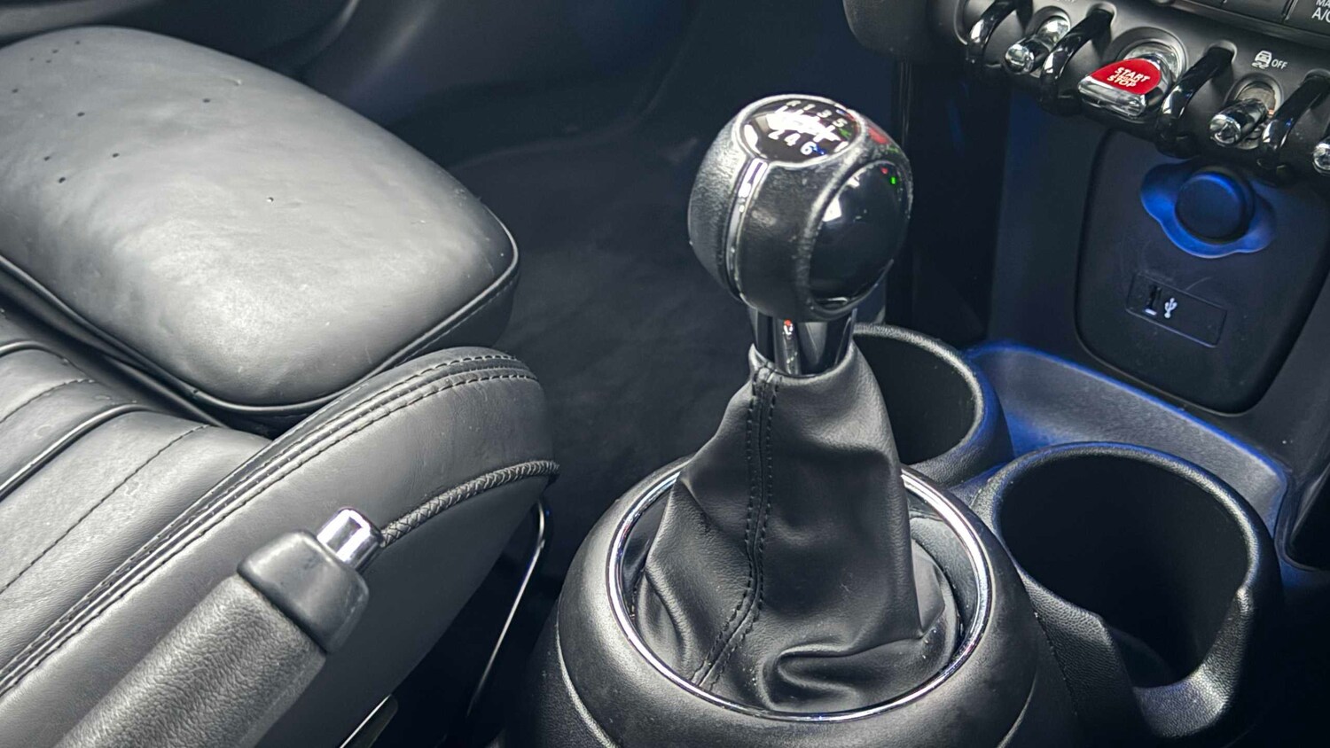 Used MINI Hatch 2020 for sale - 77347972: Photo 10