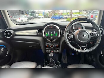 Used MINI Hatch 2020 for sale - 77347972: Photo