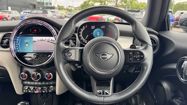 Used MINI Hatch 2021 for sale - 75649333: Photo 13