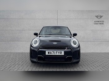 Used MINI Hatch 2021 for sale - 75649333: Photo