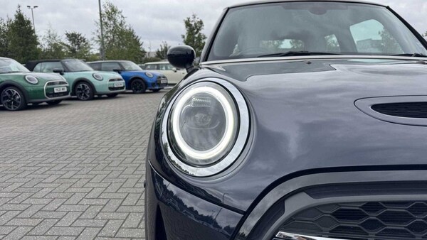 Used MINI Hatch 2021 for sale - 75649333: Photo 7