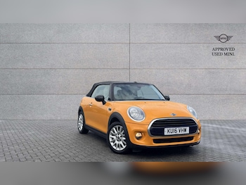 2016 - 1.5 Cooper 2dr [Chili/Media Pack XL]