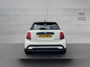 Used MINI Hatch 2022 for sale - 75435153: Photo