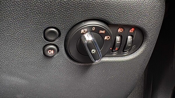 Used MINI Hatch 2022 for sale - 76156147: Photo 31