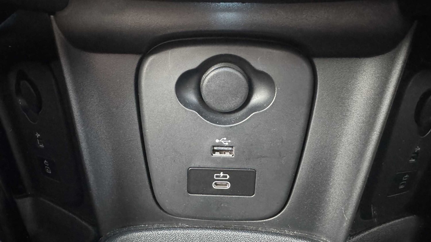 Used MINI Convertible 2023 for sale - 76004384: Photo 27