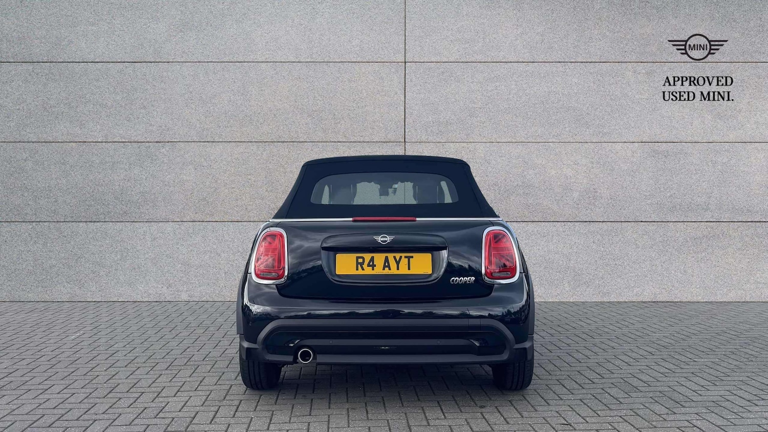 Used MINI Convertible 2023 for sale - 76004384: Photo 4