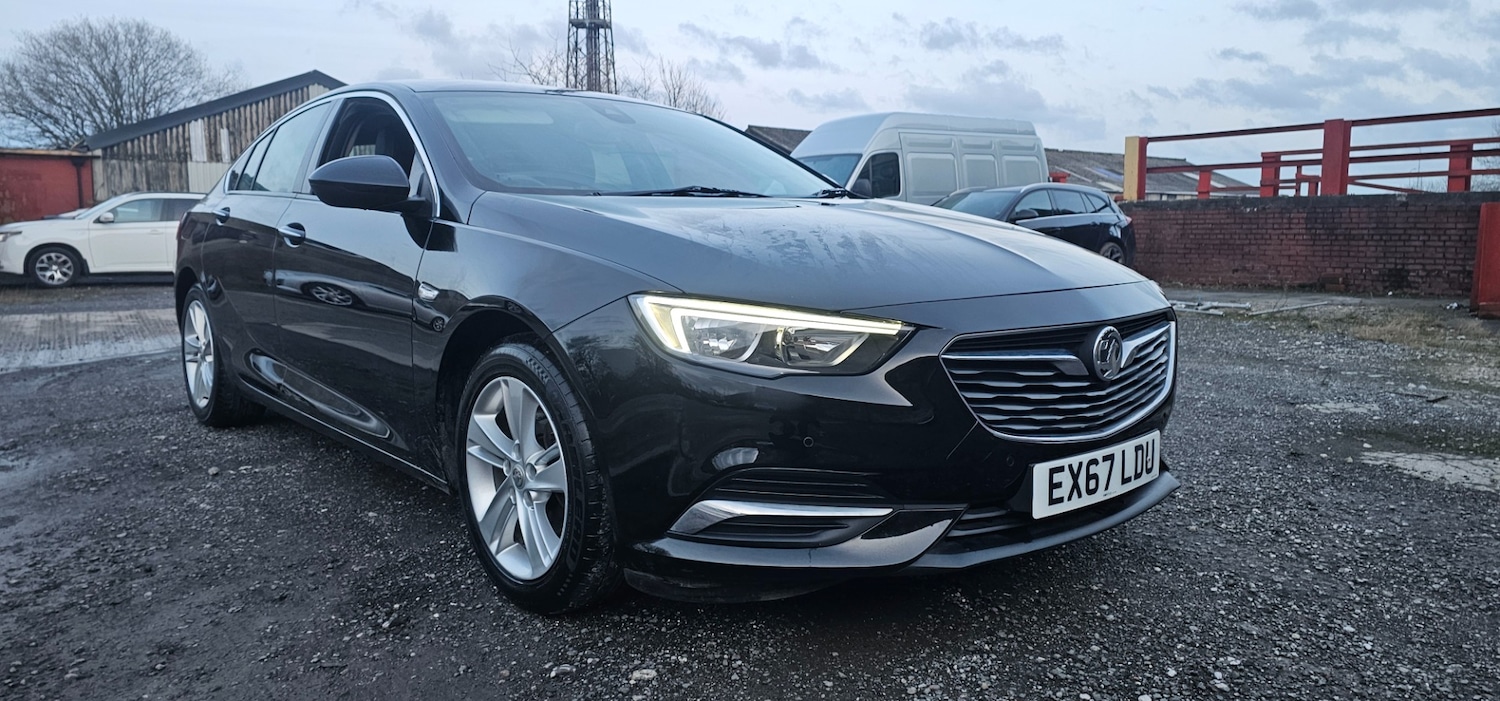 Used Vauxhall Insignia 2017 for sale - 77313854: Photo 2