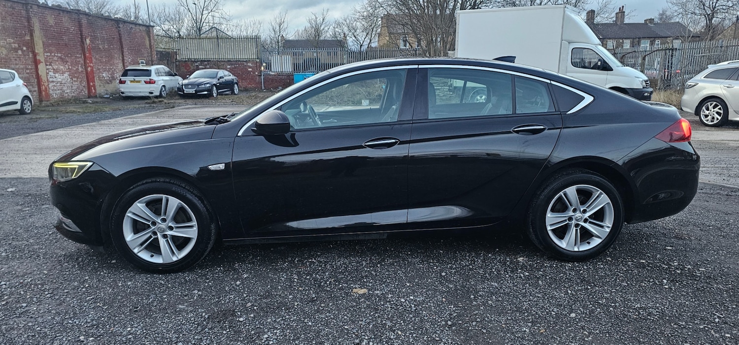Used Vauxhall Insignia 2017 for sale - 77313854: Photo 5