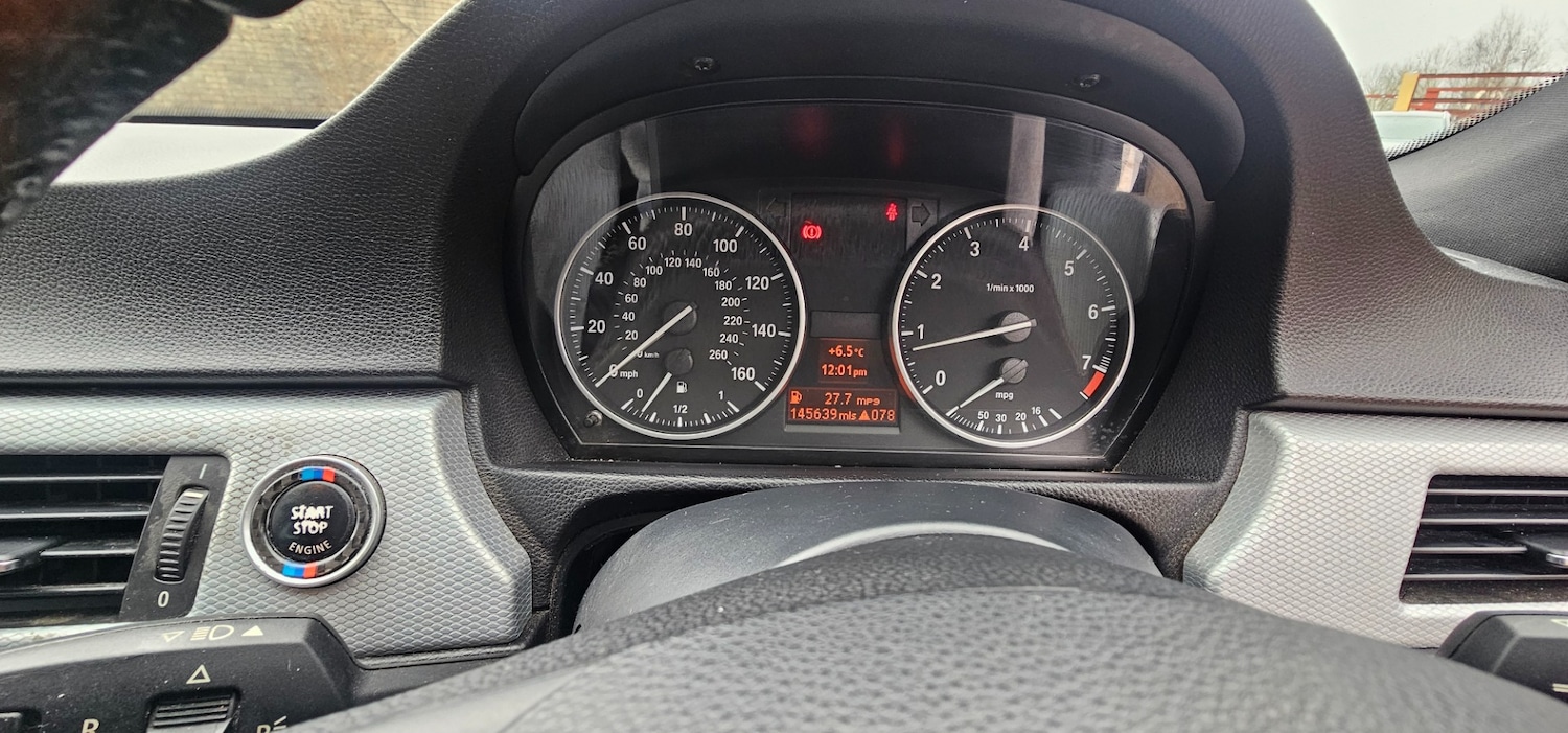 Used BMW 3 Series 2011 for sale - 77494256: Photo 17