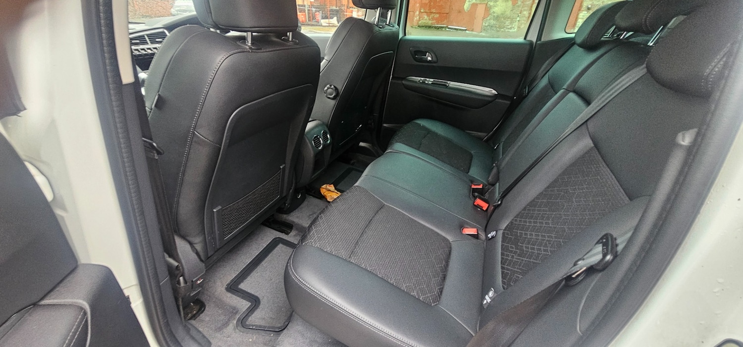 Used Peugeot 3008 2015 for sale - 77548670: Photo 14