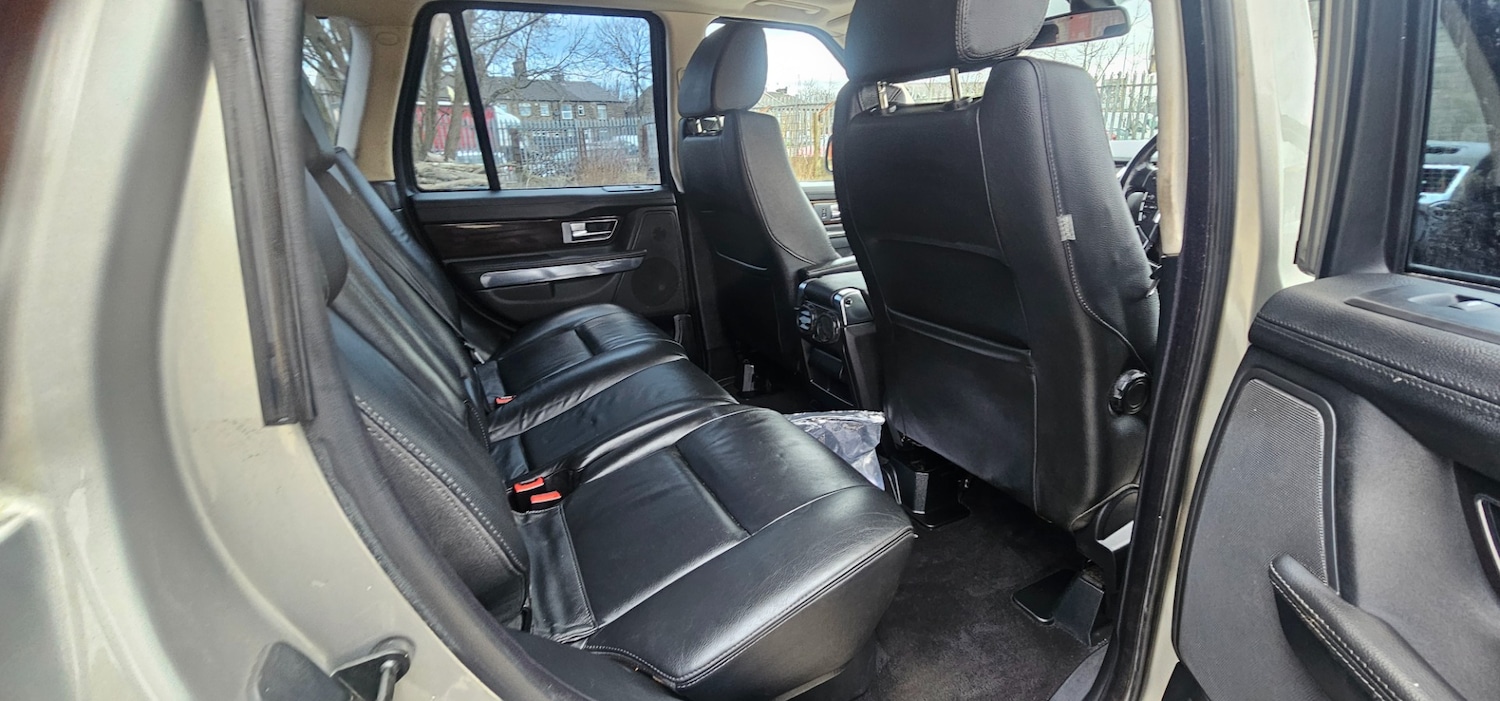 Used Land Rover Range Rover Sport 2010 for sale - 77997633: Photo 13