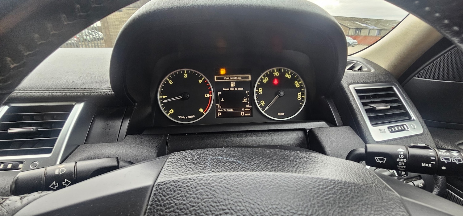 Used Land Rover Range Rover Sport 2010 for sale - 77997633: Photo 17