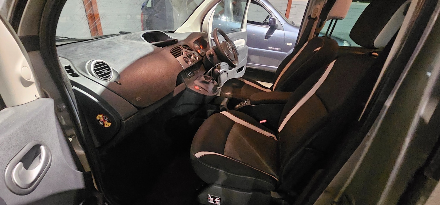 Used Renault Kangoo 2011 for sale - 77314255: Photo 14