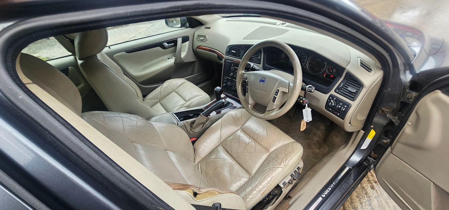 Used Volvo V70 2007 for sale - 77616062: Photo 11