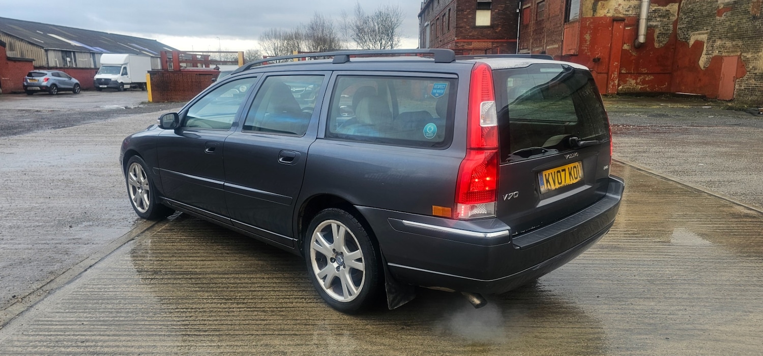 Used Volvo V70 2007 for sale - 77616062: Photo 5