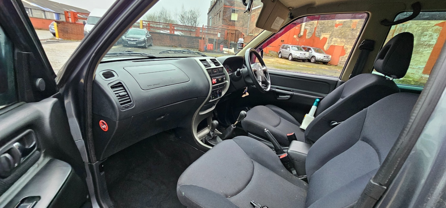 Used Nissan Terrano II 2005 for sale - 77313864: Photo 15