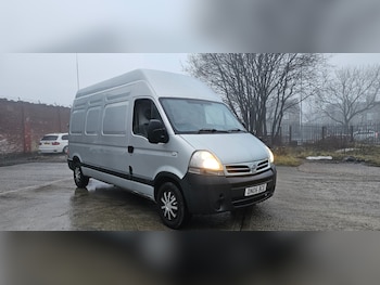 Nissan Interstar feature image